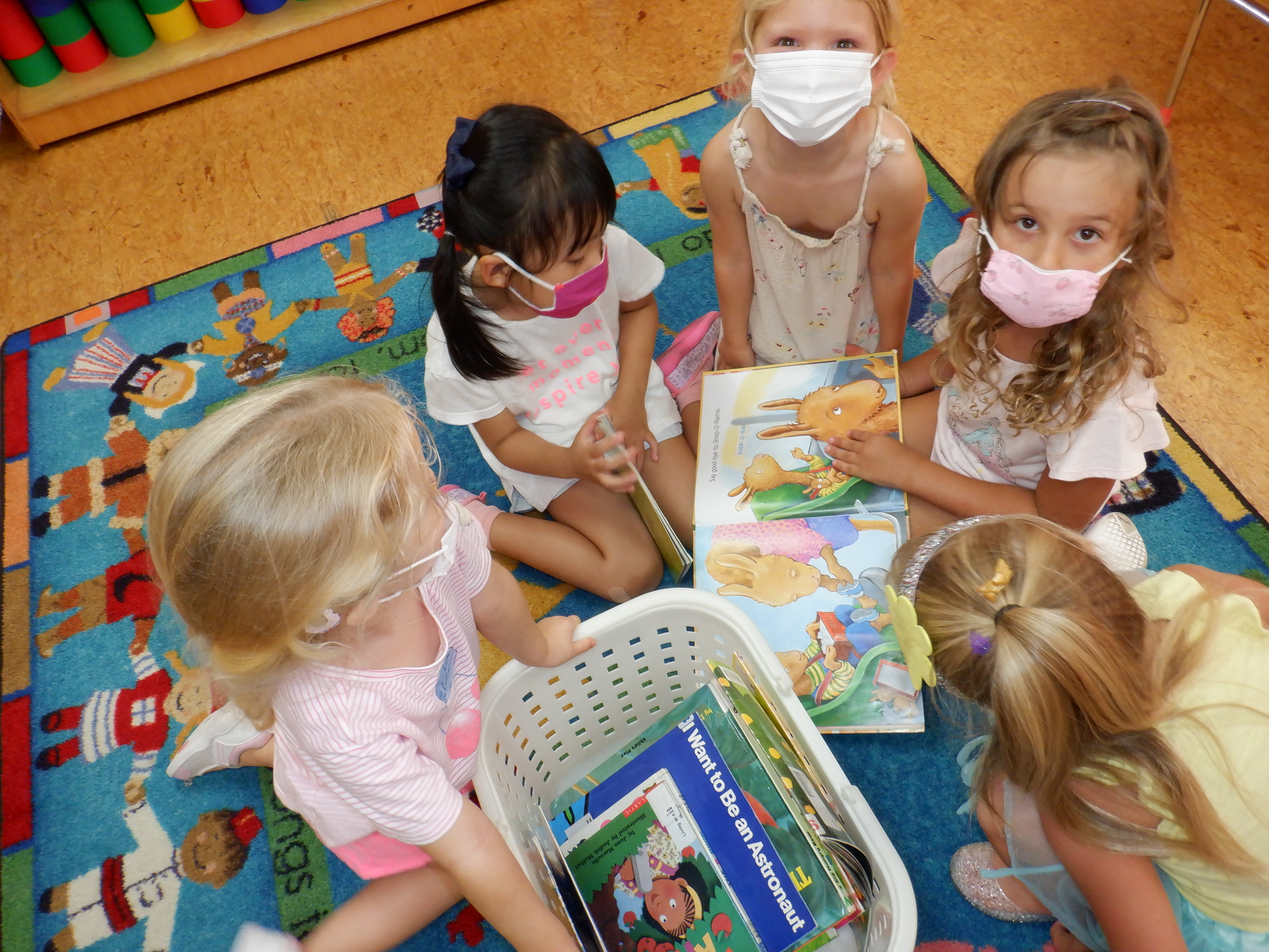 74377936-15D2-44B4-82AA-7EC8108B799F